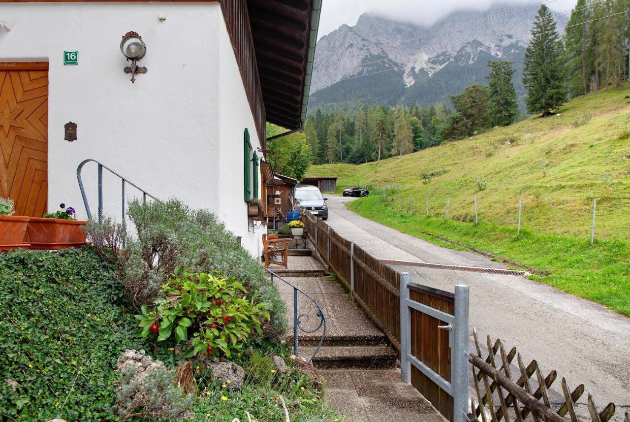 Ferienwohnung Zugspitznest Grainau Esterno foto
